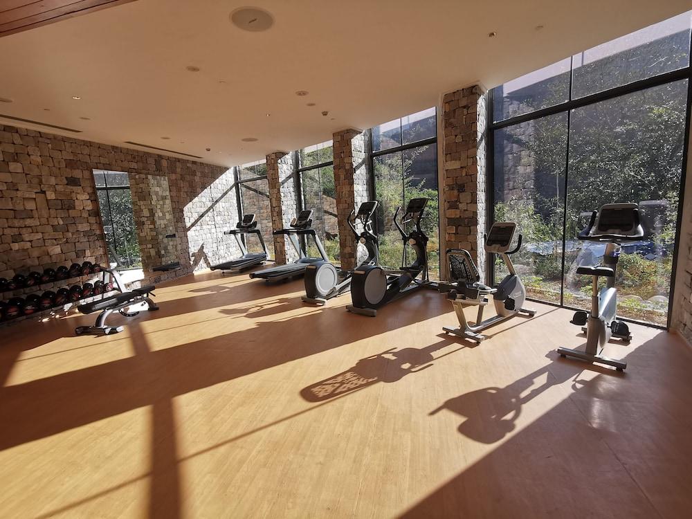 Taj Rishikesh Resort And Spa Dehradun Exteriör bild